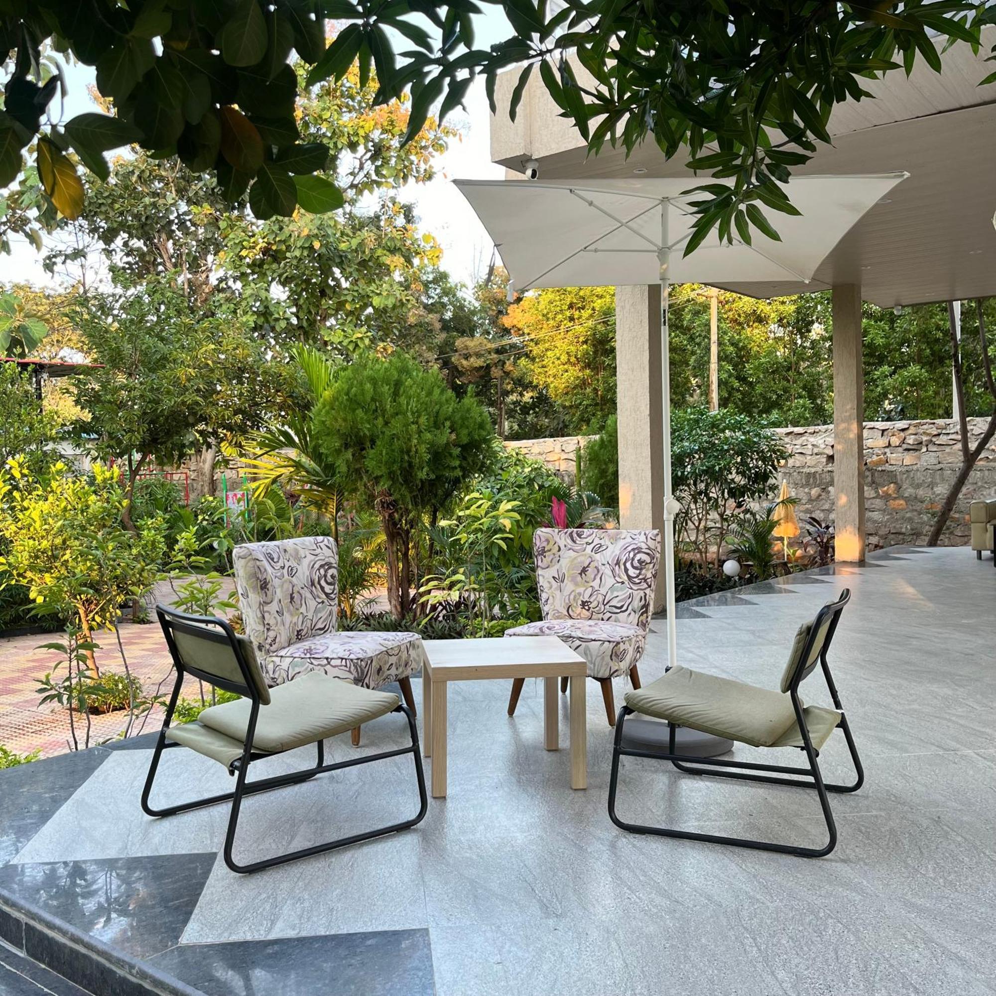 Jlr Farm Stay Haydarabad Dış mekan fotoğraf